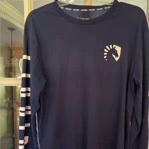 Officially licensed Navy Team Liquid long sleeve T-Shirt size medium.EUC.